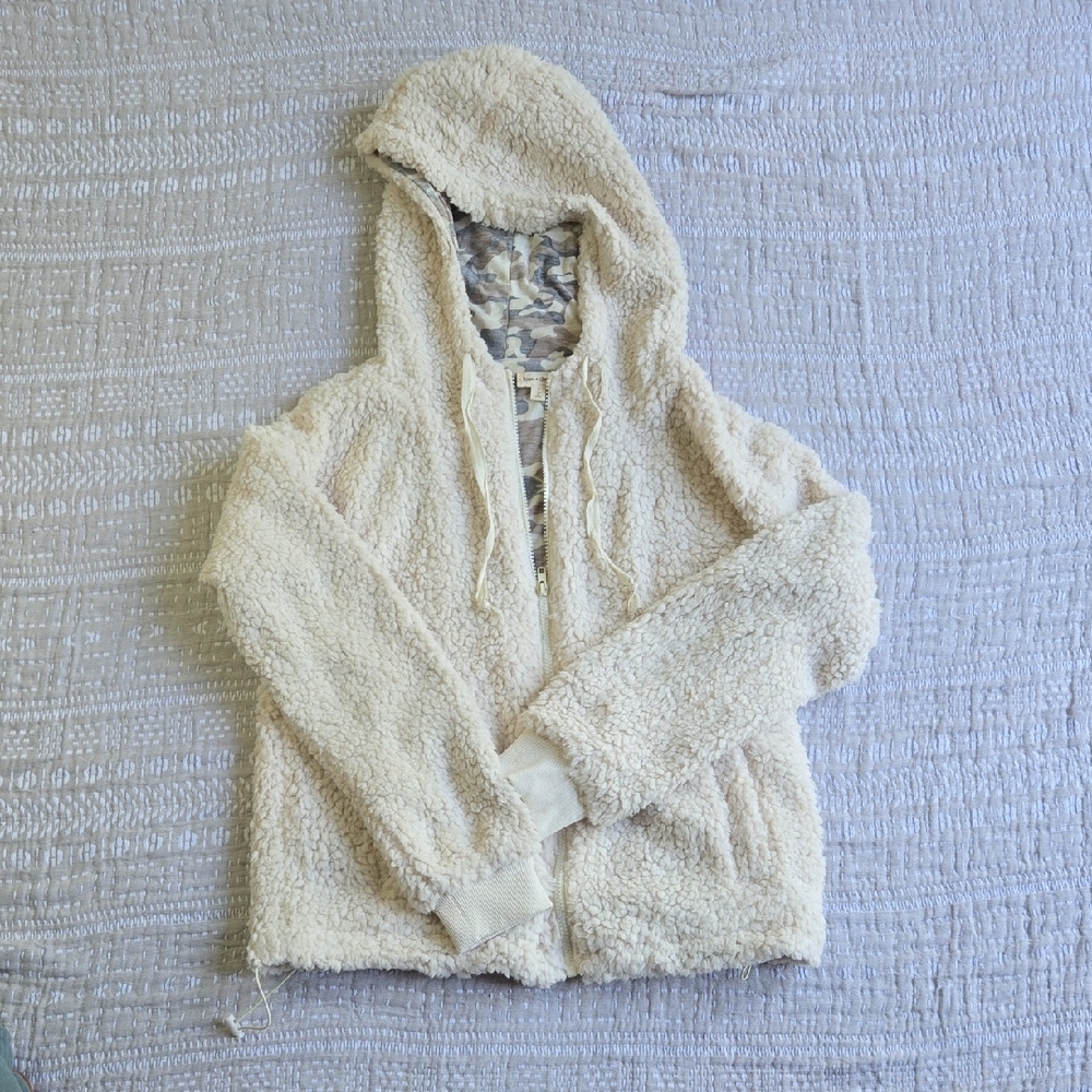 Hem & Thread Cream and Gray Sherpa Jacket